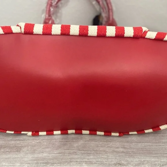 Moda Luxe Red & Cream Striped Canvas Zip Tote Travel Beach Overnight Bag Purse - Picture 6 of 7